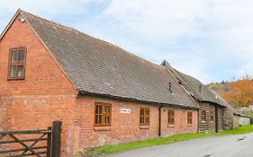 Old Hall Barn 4